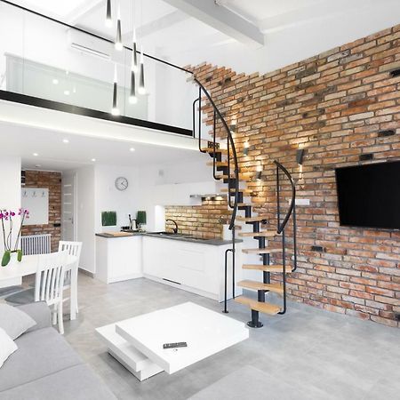 פוזנן Wuchta Wiary Apartment מראה חיצוני תמונה